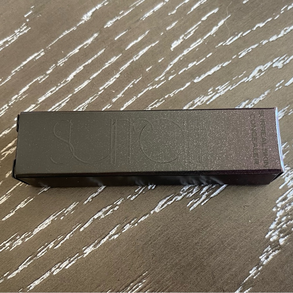 Surratt Beauty Surreal Skin Concealer in shade 03